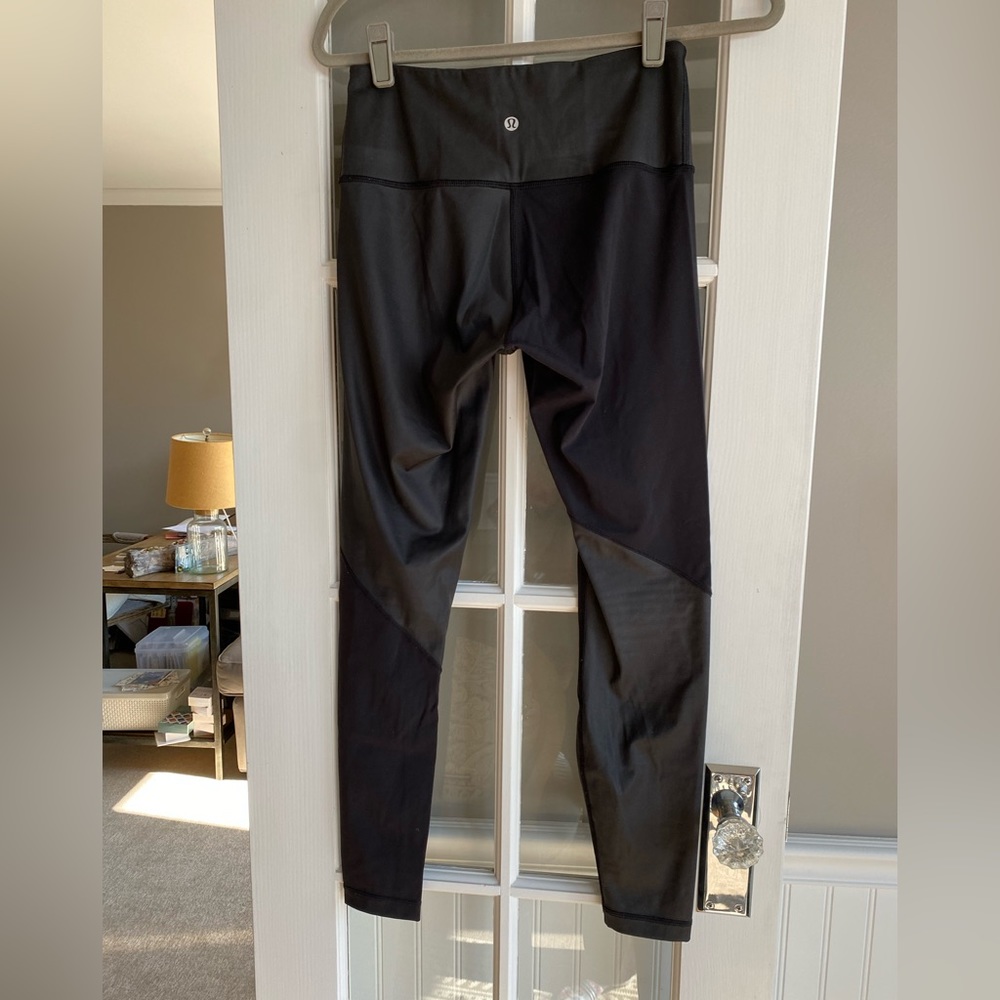 Lululemon 2 toned leggings